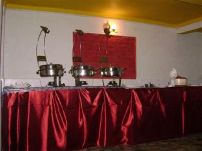 Hotel New Bharat Bhīm Tāl Exterior foto